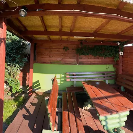 Letniskowe 亚斯塔尔尼亚